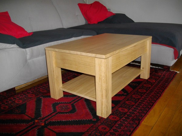 Table basse en chêne avec plateau relevable