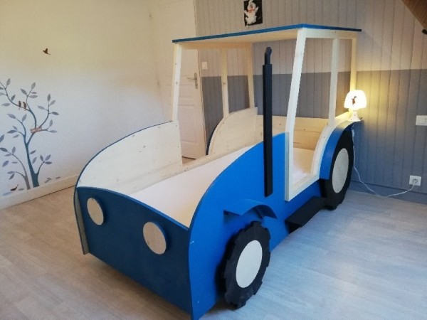 Lit tracteur chambre enfant