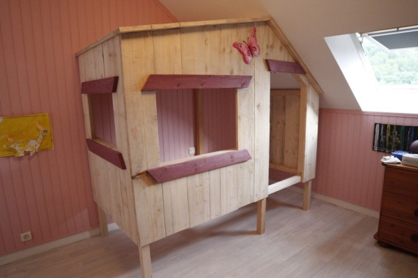 Lit cabane enfant sur-mesure